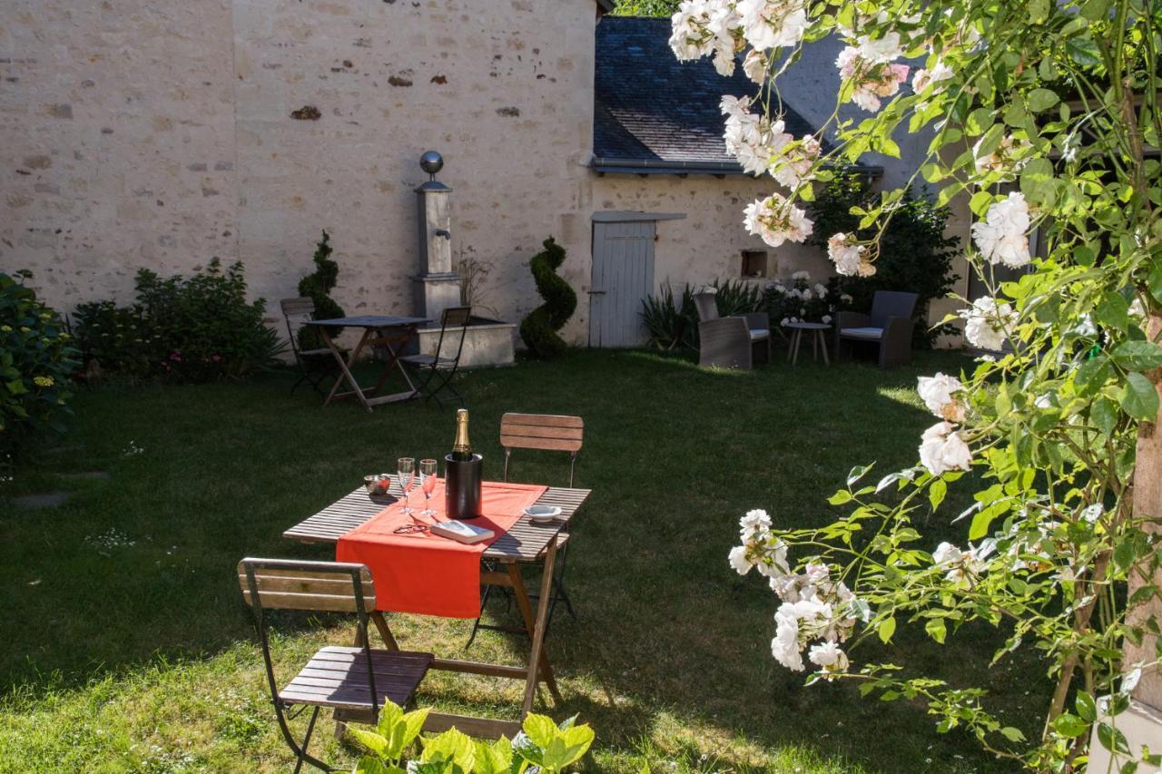 Logis Hotel Restaurant Relais De La Mothe Yzeures-sur-Creuse Ngoại thất bức ảnh