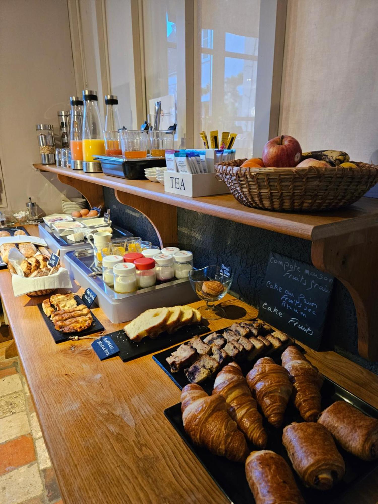 Logis Hotel Restaurant Relais De La Mothe Yzeures-sur-Creuse Ngoại thất bức ảnh