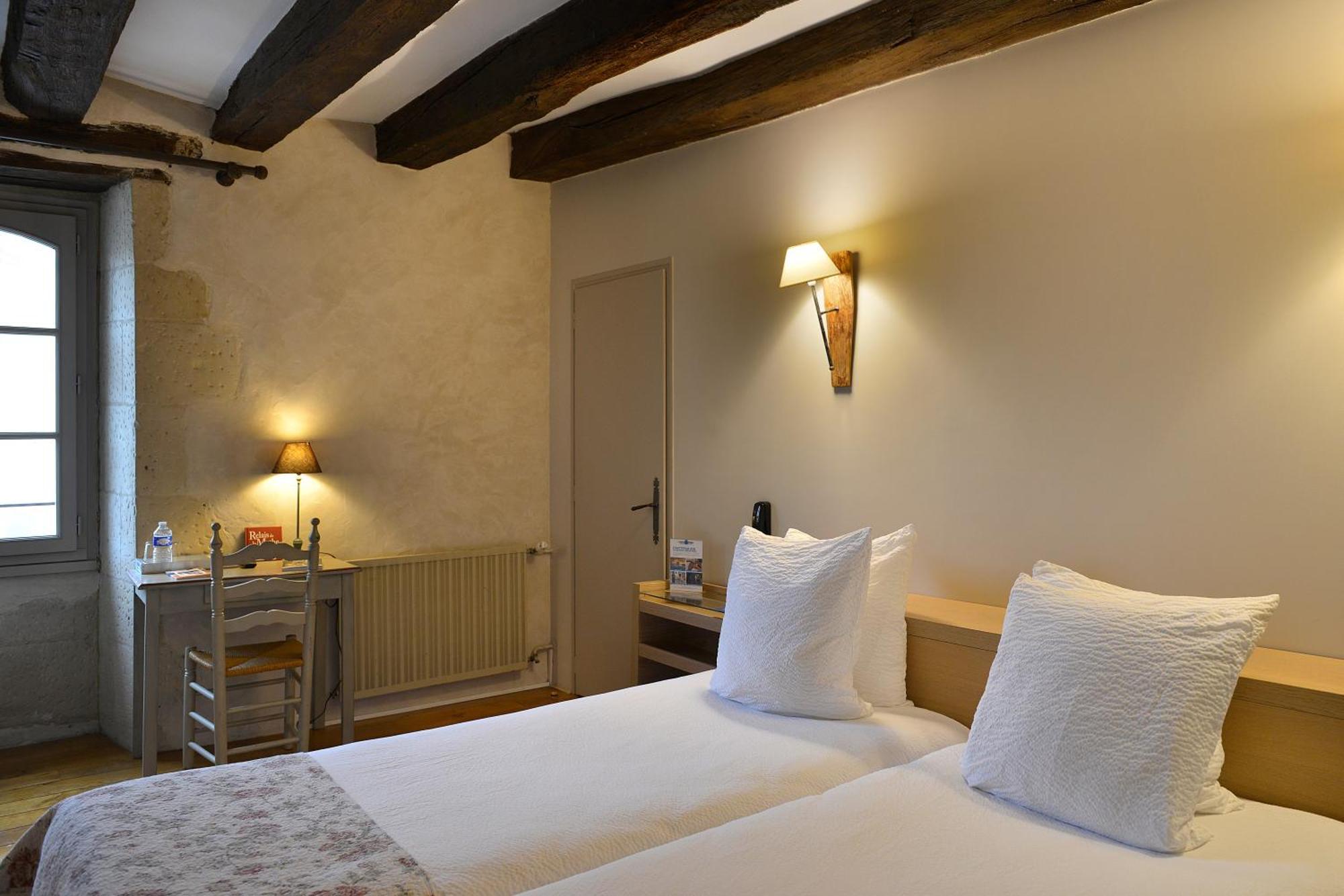 Logis Hotel Restaurant Relais De La Mothe Yzeures-sur-Creuse Ngoại thất bức ảnh