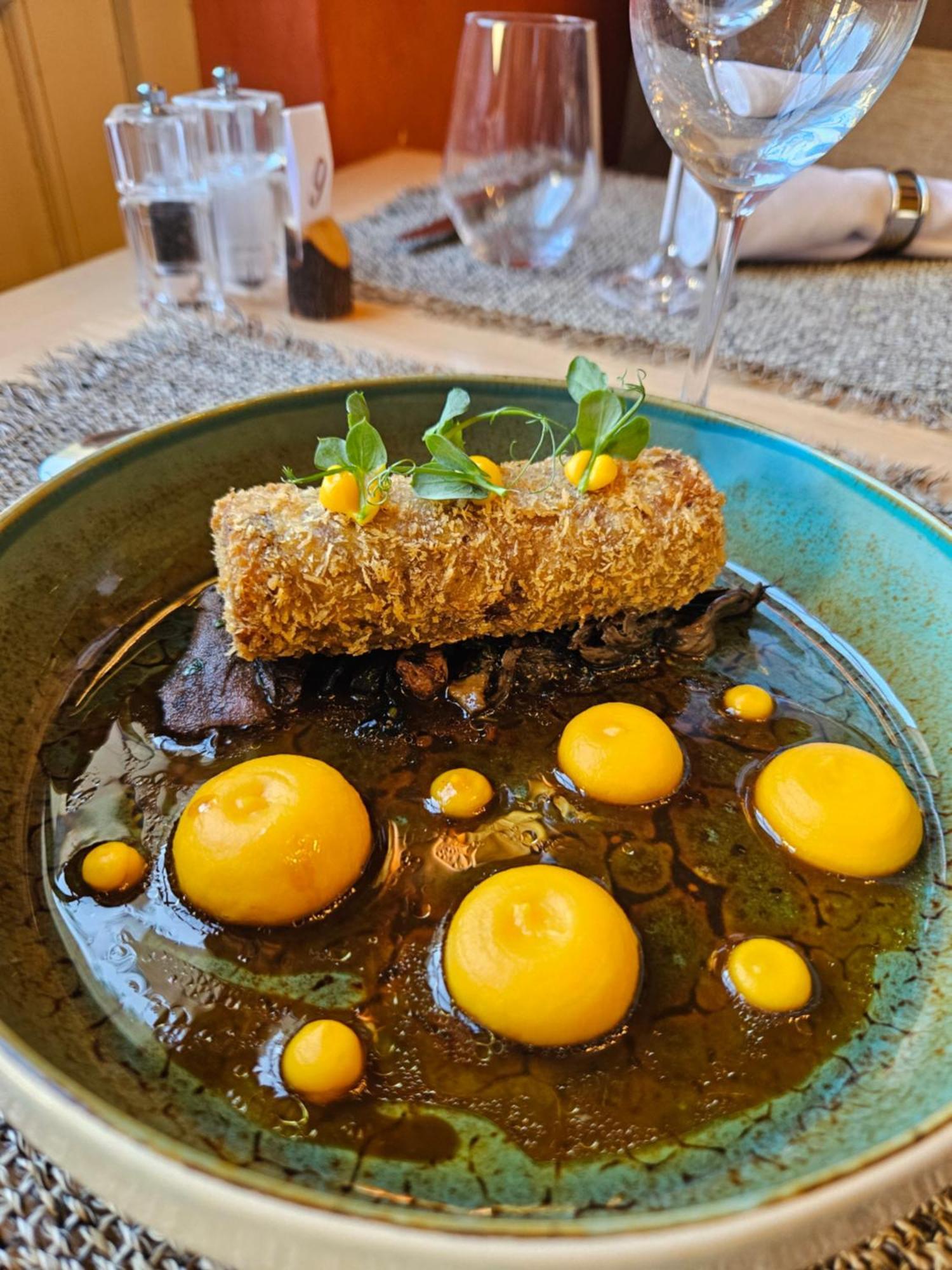 Logis Hotel Restaurant Relais De La Mothe Yzeures-sur-Creuse Ngoại thất bức ảnh