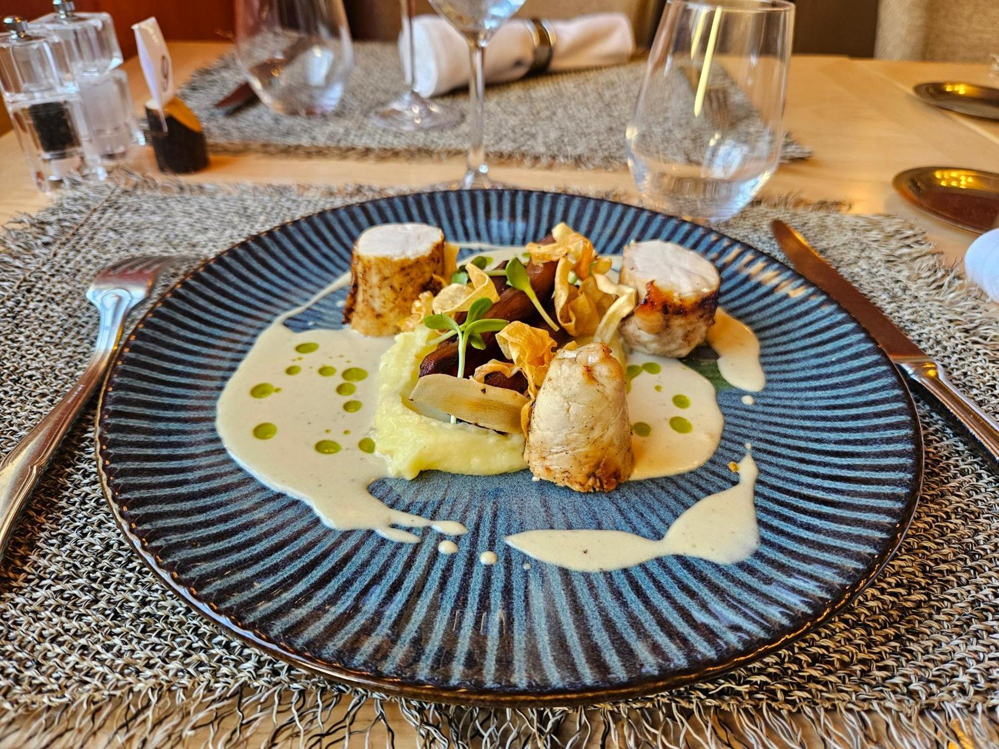 Logis Hotel Restaurant Relais De La Mothe Yzeures-sur-Creuse Ngoại thất bức ảnh