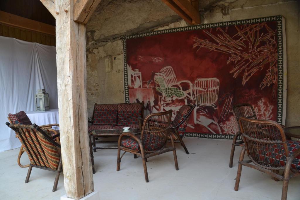 Logis Hotel Restaurant Relais De La Mothe Yzeures-sur-Creuse Ngoại thất bức ảnh